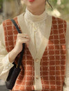 Karierte Strickweste mit V-Ausschnitt | Vintage & Stilvoll | Perfekt für Layering-Looks