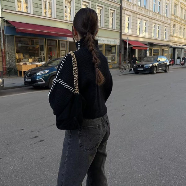 Minimalistischer Pullover mit Stickdetail | Elegant & Modern | Perfekt für Alltag & Büro