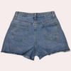 High-Waist Jeansshorts mit Fransen & Rissen | Distressed Denim | Summer Essential