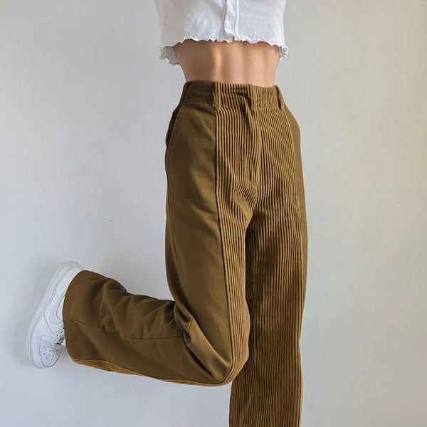 Cropped Cordhose | Trendiger Look mit Retro-Vibes | Perfekt für Freizeit-Outfits