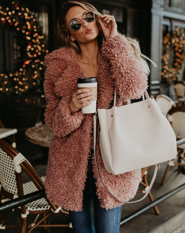 Plüsch-Teddyjacke mit Kapuze | Kuschelig & Stilvoll | Perfekt für Wintertage