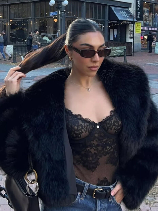 Kurz geschnittener Kunstfellmantel | Glamourös & Kuschelig | Perfekt für Wintertage