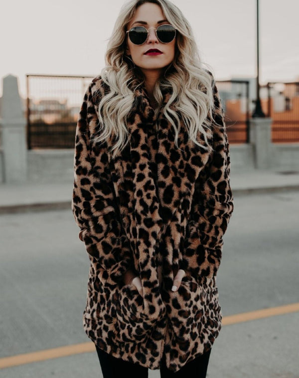 Leopardenmuster-Kunstfellmantel | Wild & Stilvoll | Perfekt für auffällige Winter-Looks