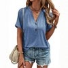 Basic T-Shirt | Knopfdetail am V-Ausschnitt | Sommer & Alltag | Weiches Jersey-Material